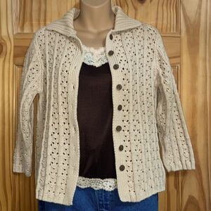 Old navy cardigan size XL button up.